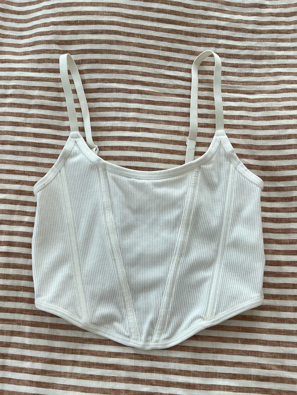 Super Flattering White Ribbed Corset-Style Cropped Tank size Small